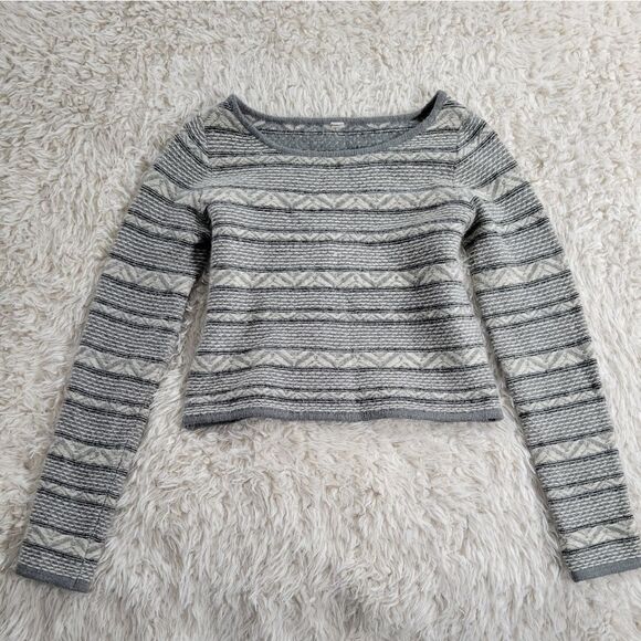 Cropped Sweater - Picture 1 of 3